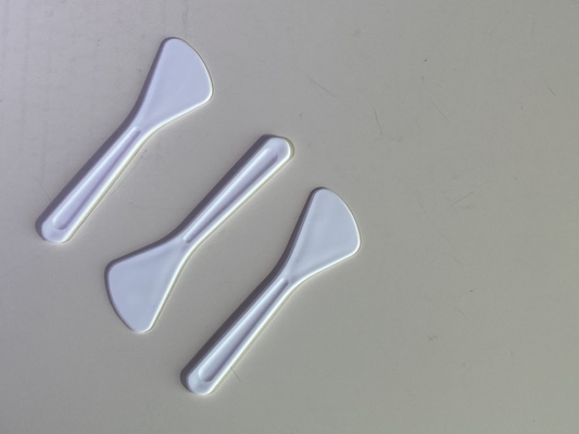Spatula PP màu trắng hoặc tùy chỉnh 82mm cho kem mỹ phẩm