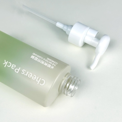 Thiết kế mới Thùng mỹ phẩm 150ml/500ml Bao bì chăm sóc da chai PET màu trắng với bơm kem