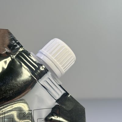 Đèn nhựa vít 16mm portable và bền PE với Flip Top Spout lids Food Grade Safe Rim cho đồ uống