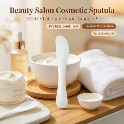 S1247 Food Grade PP Cosmetic Mixing Spatula For Beauty Salon. Lý tưởng để trộn bột mặt nạ và kem làm đẹp. Hoàn hảo cho các phòng làm đẹp, phòng spa và chăm sóc da tại nhà. bán buôn có sẵn.
