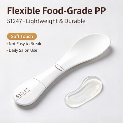 S1247 Food Grade PP Cosmetic Mixing Spatula For Beauty Salon. Lý tưởng để trộn bột mặt nạ và kem làm đẹp. Hoàn hảo cho các phòng làm đẹp, phòng spa và chăm sóc da tại nhà. bán buôn có sẵn.