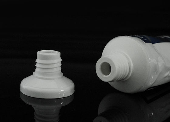 Đầu ống nhựa PE theo kiểu đáy tròn kèm theo ống kem đánh răng